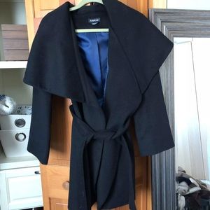 Beautifully Collared Black Wrap Coat